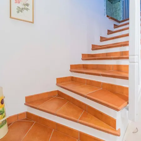 Vakantiehuis 094 - A Ca Di Fratti, Cardini 15 Minuti Dal Mare